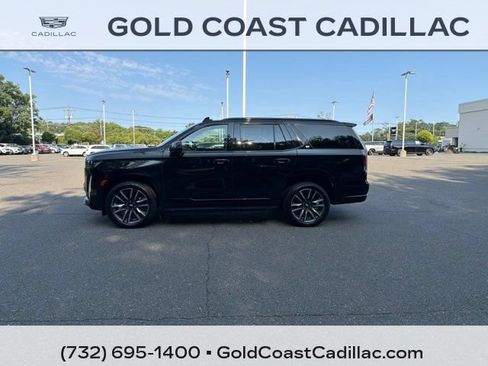 Used 2022 Cadillac Escalade Sport w/ Touring Package AWD/4WD image 2