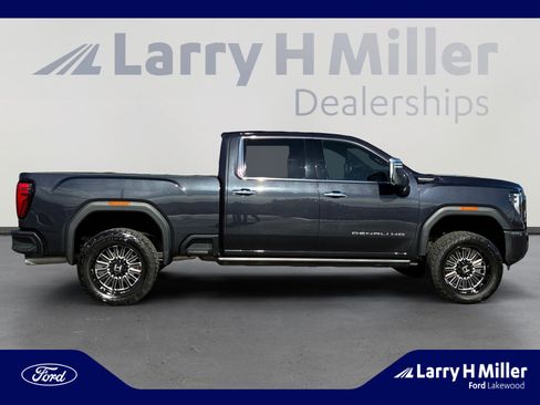 Used 2024 GMC Sierra 2500 Denali Ultimate image 6