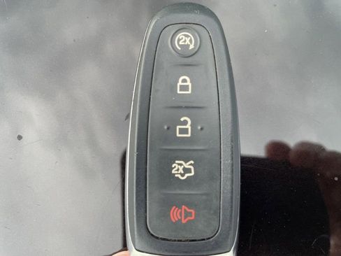 Used 2013 Ford Escape SEL AWD/4WD image 30