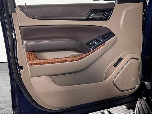 Used 2017 Chevrolet Tahoe Premier image 21