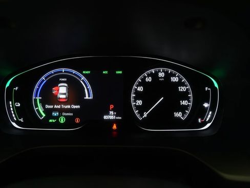 Used 2022 Honda Insight Touring image 2
