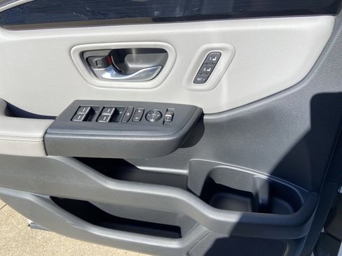 Used 2023 Honda Pilot Touring image 49