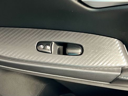 Used 2025 Nissan Sentra SV w/ All-Weather Package FWD image 31