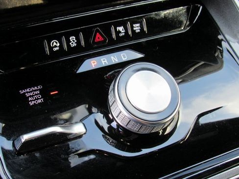 Used 2022 Jeep Wagoneer Series I image 19