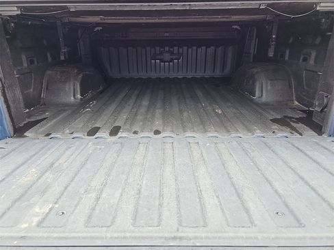 Used 2019 Chevrolet Silverado 1500 RST image 12