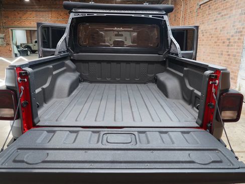 Used 2020 Jeep Gladiator Sport w/ Quick Order Package 24S AWD/4WD image 58