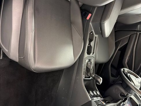 Used 2019 Volkswagen Jetta SE image 24