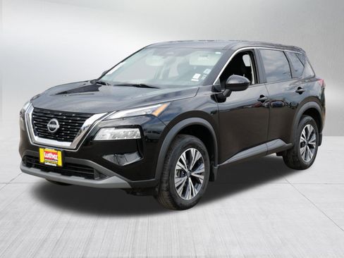 Used 2023 Nissan Rogue SV AWD/4WD image 3