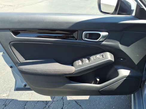 Certified 2023 Honda Civic EX image 18