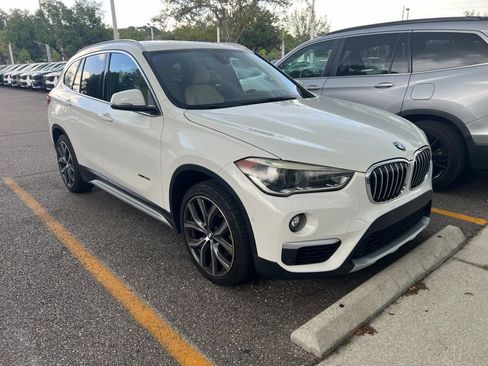 Used 2017 BMW X1 xDrive28i AWD/4WD image 13