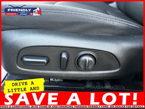 Used 2023 Chevrolet Malibu LT image 25