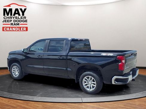 Used 2021 Chevrolet Silverado 1500 LT AWD/4WD image 3