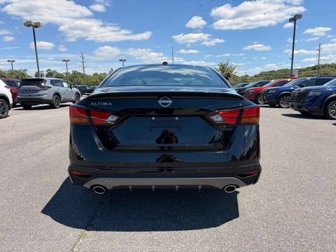 New 2026 Nissan Altima 2.5 SV w/ SV Special Edition Package FWD image 6
