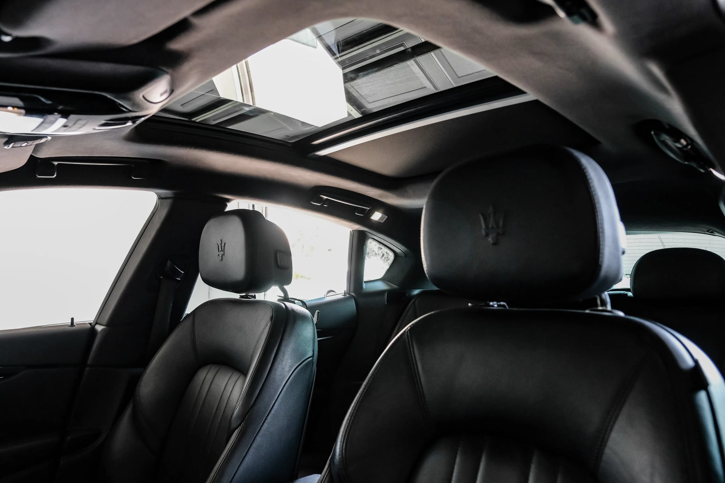 Used 2021 Maserati Levante AWD/4WD image 4