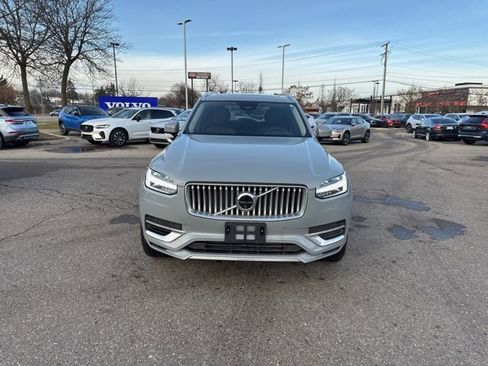 Used 2024 Volvo XC90 T8 Plus w/ Protection Package Premier image 2