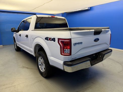 Used 2017 Ford F150 XLT AWD/4WD image 5