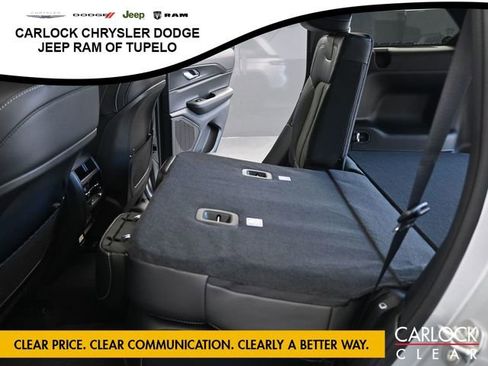 New 2025 Jeep Grand Cherokee Altitude image 33