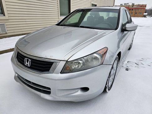 Used 2009 Honda Accord EX image 1