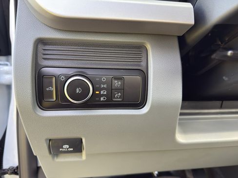 New 2026 Ford F550 4x4 Regular Cab Super Duty image 14