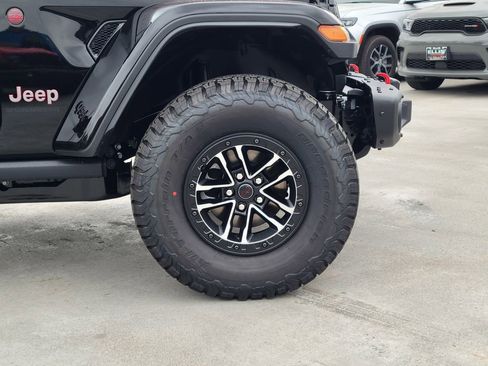 New 2026 Jeep Wrangler Rubicon AWD/4WD image 23