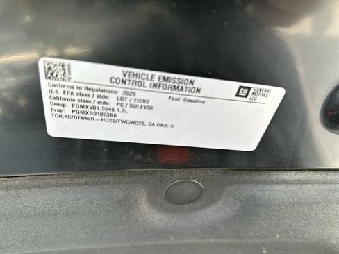 Used 2023 Buick Encore GX Select w/ Sport Touring Package FWD image 31