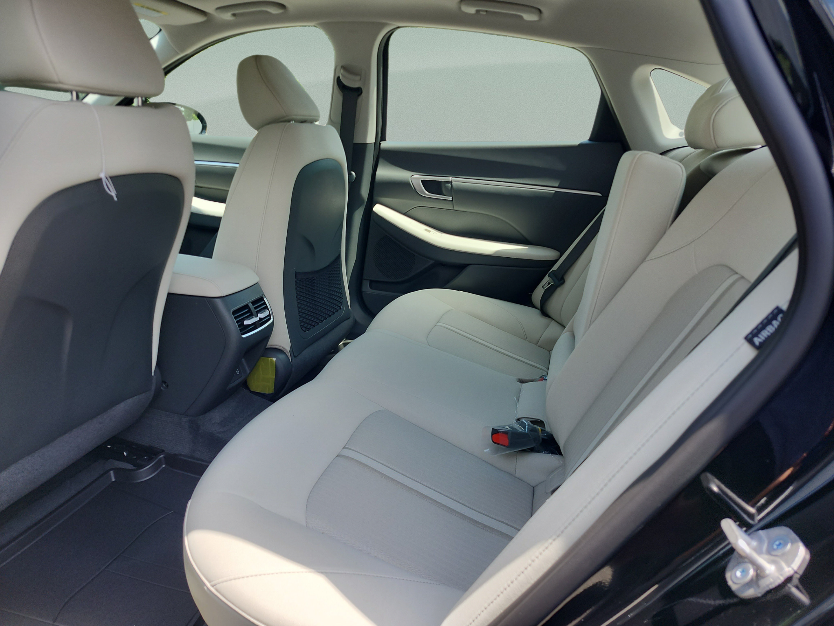 New 2026 Hyundai Sonata SEL FWD image 16