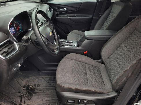 Certified 2024 Chevrolet Equinox LT w/ LPO, Floor Liner Package image 27