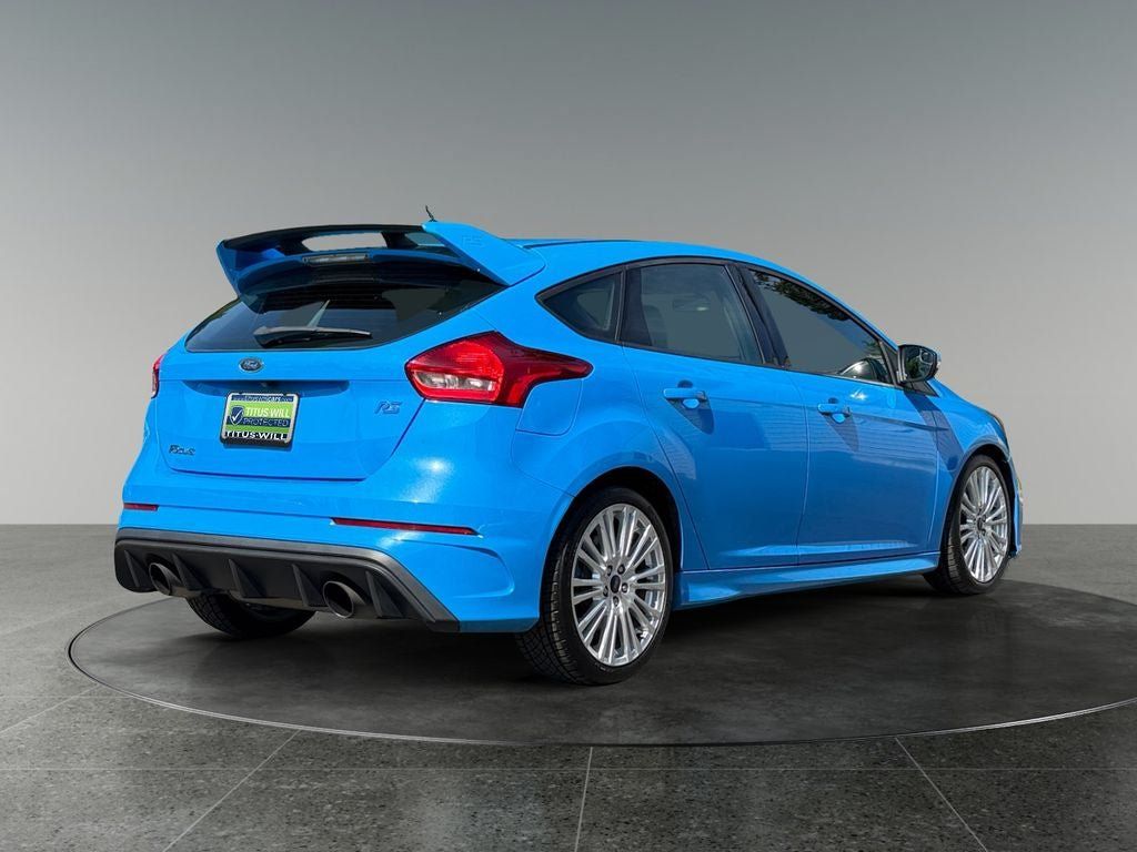 Used 2017 Ford Focus RS AWD/4WD image 9