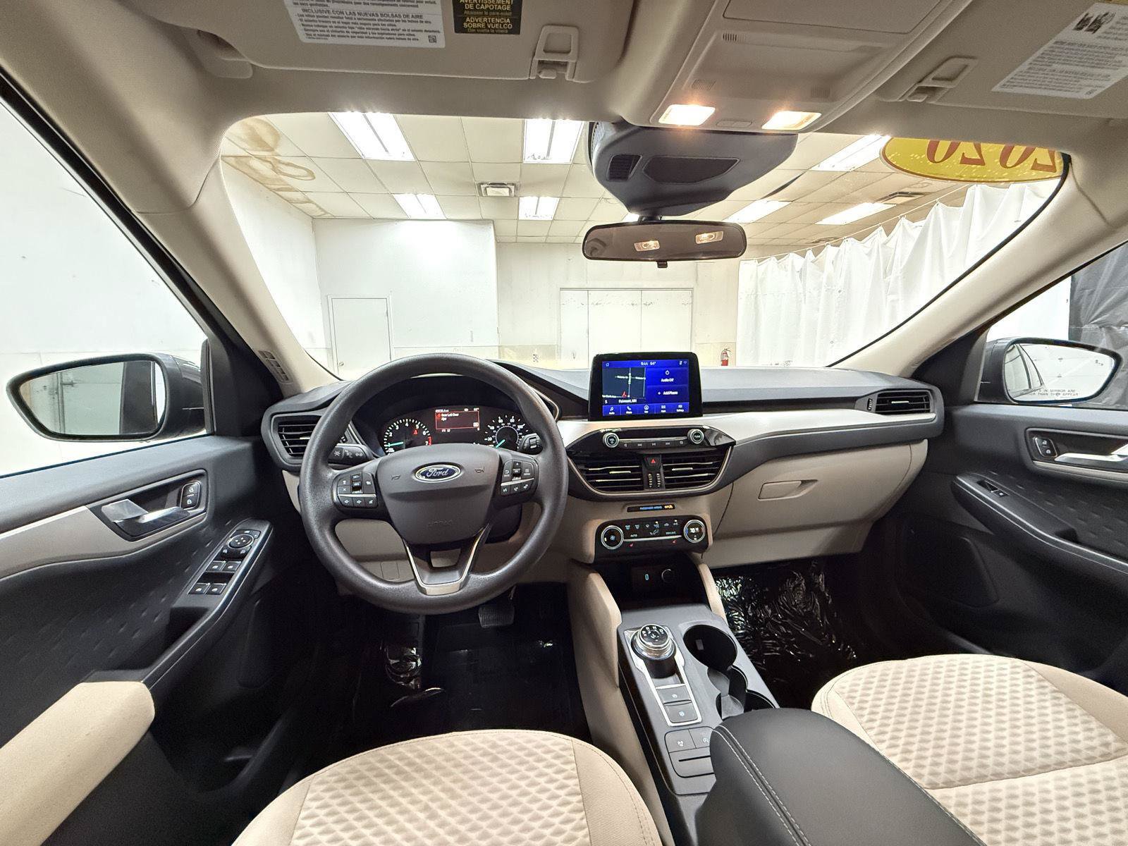 Used 2020 Ford Escape SE AWD/4WD image 4