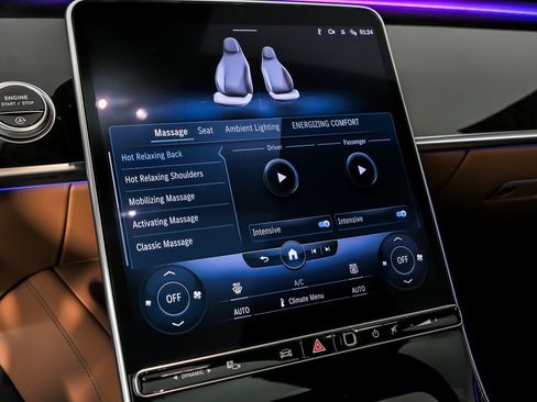 Used 2022 Mercedes-Benz S 500 S 500 4MATIC-BIG $131K MSRP-AM w/ AMG Line Package image 33