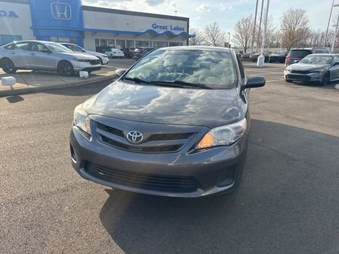 Used 2012 Toyota Corolla LE image 2
