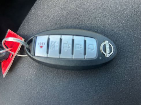 Used 2025 Nissan Altima 2.5 SV image 21