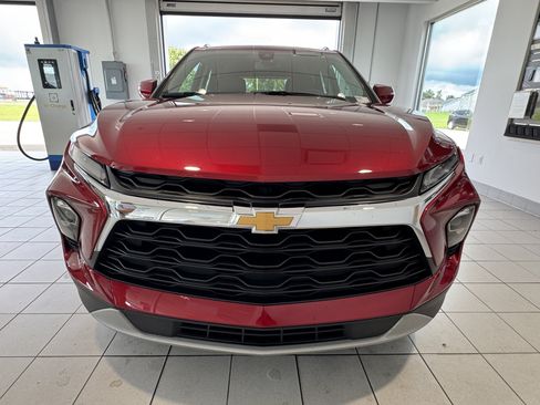 Used 2024 Chevrolet Blazer LT FWD image 3