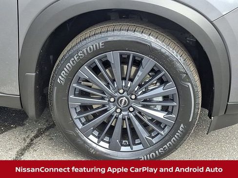 New 2026 Nissan Pathfinder SL image 8