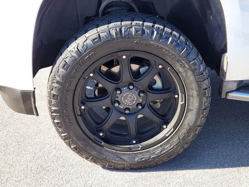 Used 2016 GMC Yukon SLE w/ Convenience Package image 13