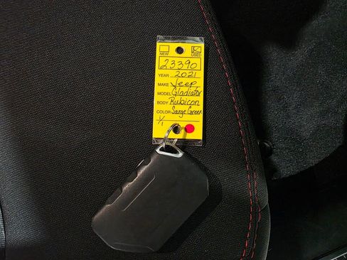 Used 2021 Jeep Gladiator Rubicon w/ LED Lighting Group image 40