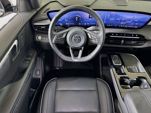 Certified 2025 Buick Enclave Sport Touring FWD image 21