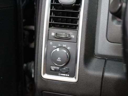 Used 2018 RAM 1500 Big Horn AWD/4WD image 14