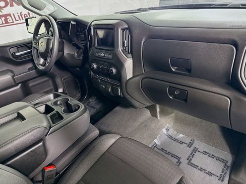 Used 2024 Chevrolet Silverado 1500 Custom image 29