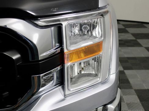 Used 2022 Ford F150 XLT w/ Trailer Tow Package AWD/4WD image 3