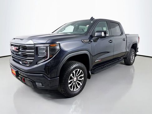 Used 2023 GMC Sierra 1500 AT4 w/ AT4 Premium Package image 3