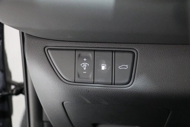 Used 2026 Genesis G70 2.5T Prestige AWD/4WD image 16