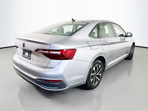 Used 2024 Volkswagen Jetta S FWD image 7
