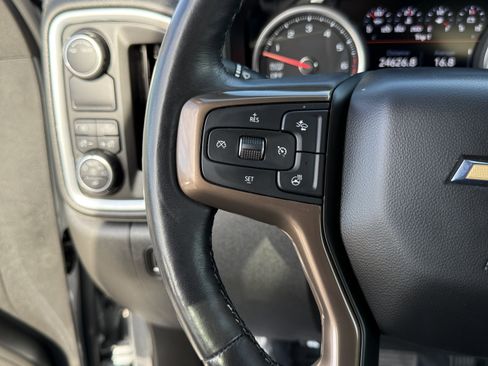 Used 2021 Chevrolet Silverado 1500 High Country w/ Technology Package image 23