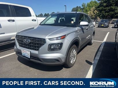 Used 2021 Hyundai Venue SE w/ Cargo Package