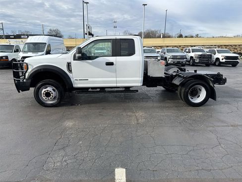Used 2022 Ford F450 XL w/ Power Equipment Group image 5