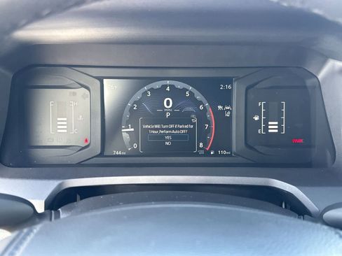 Certified 2025 Toyota Tacoma SR5 image 27