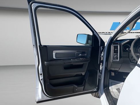 Used 2022 RAM 1500 Classic SLT w/ Protection Group image 13