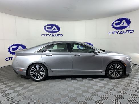 Used 2020 Lincoln MKZ Reserve w/ Elements Package AWD/4WD image 2