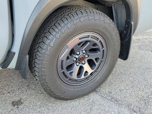 Used 2025 Nissan Frontier Pro-X w/ Pro Premium Package RWD image 10